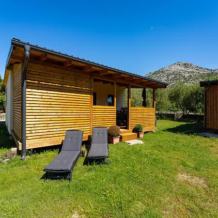 Mobilna Kucica Robert Starigrad Paklenica